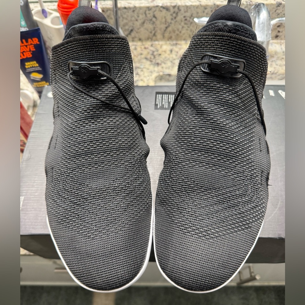 Men’s rare Nike Kobe Ad NXT size 15